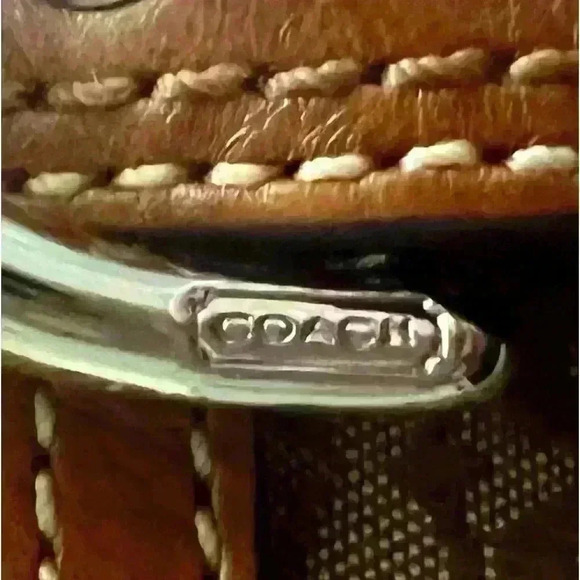 Coach Brown Signature Mini C Soho Jacquard Canvas Buckle Clutch Wristlet Wallet - Picture 5 of 8